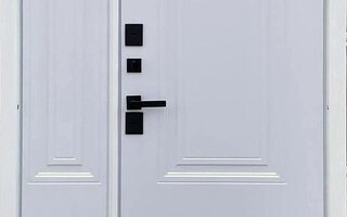 двустворчатая дверь в новостройку с внутренней отделкой МДФ